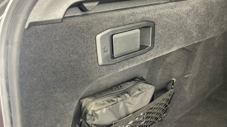 BMW i5 250kW eDrive40 M Sport Pro 84kWh 5dr Auto [Comf+] Electric Estate